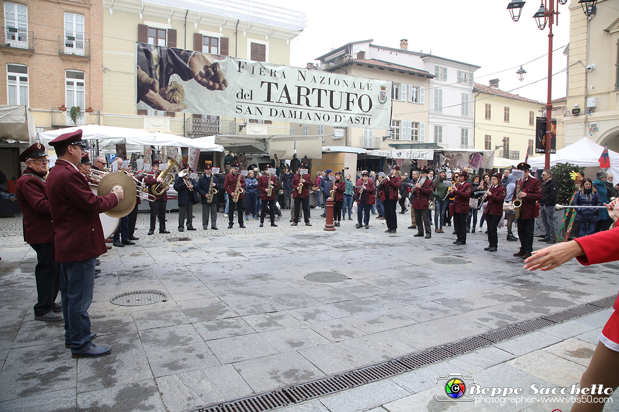 VBS_6607 - Fiera dei Santi - 12.ma Fiera Nazionale del Tartufo.jpg